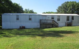 128 Cypress Ln - Photo 1 of 1