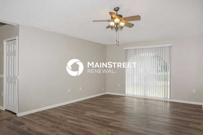 1394 Gillott St Nw - Photo 7 of 16