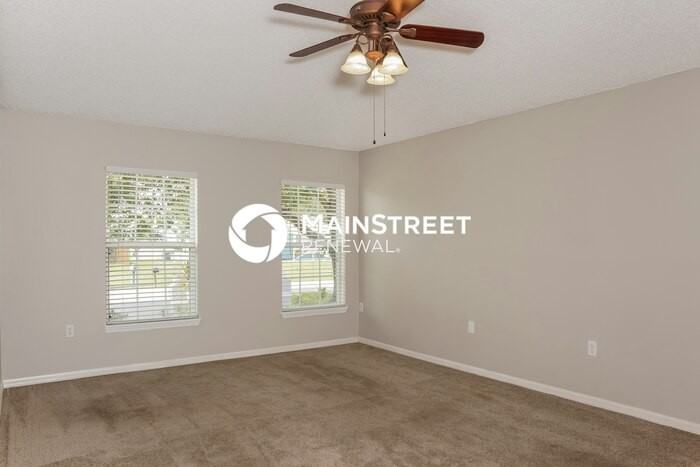 1394 Gillott St Nw - Photo 7 of 16