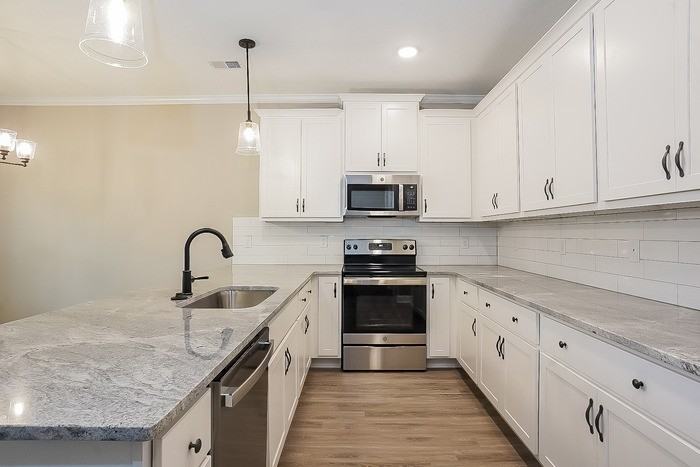 2041 Limerick Ct - Photo 5 of 12