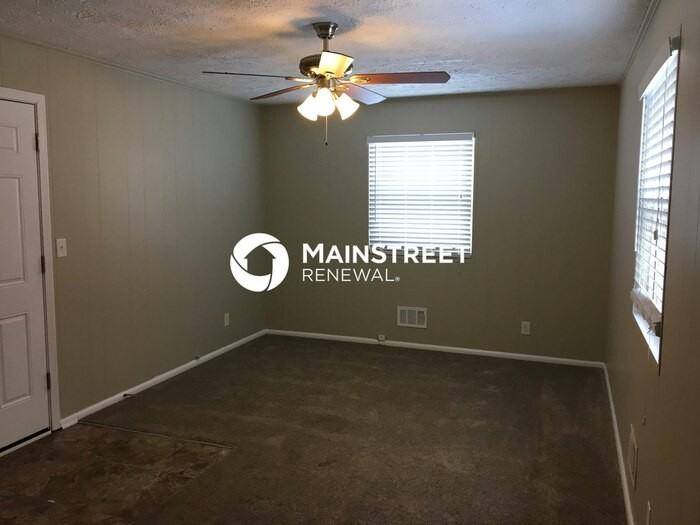 2612 Springfield Dr - Photo 6 of 37