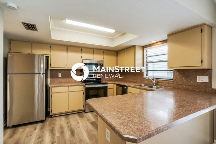 116 Jayside Ln - Photo 6 of 16