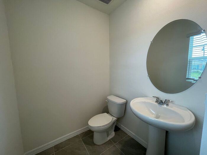 6114 Galloping Dr - Photo 4 of 15