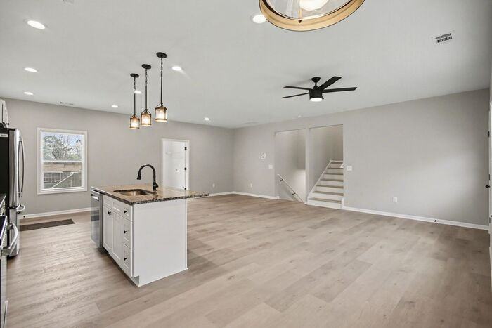 3907 Lauada Dr - Photo 5 of 26