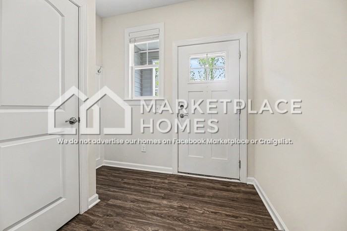 1209 Alston Ridge Ct - Photo 5 of 35