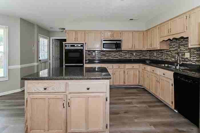 9008 Country Leaf Cv - Photo 7 of 17