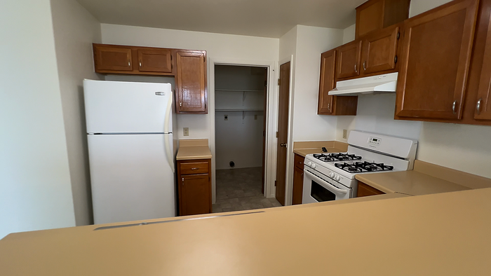 1217 Dakota Dr - Photo 2 of 5