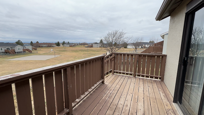 1217 Dakota Dr - Photo 4 of 5