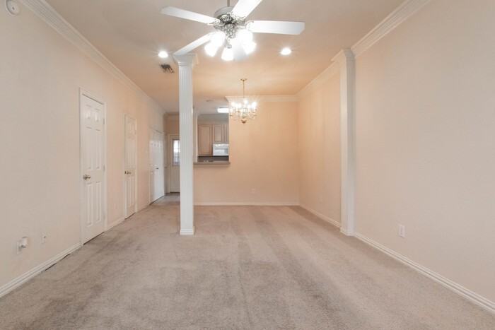 501 Withers St #4 - Photo 3 of 15