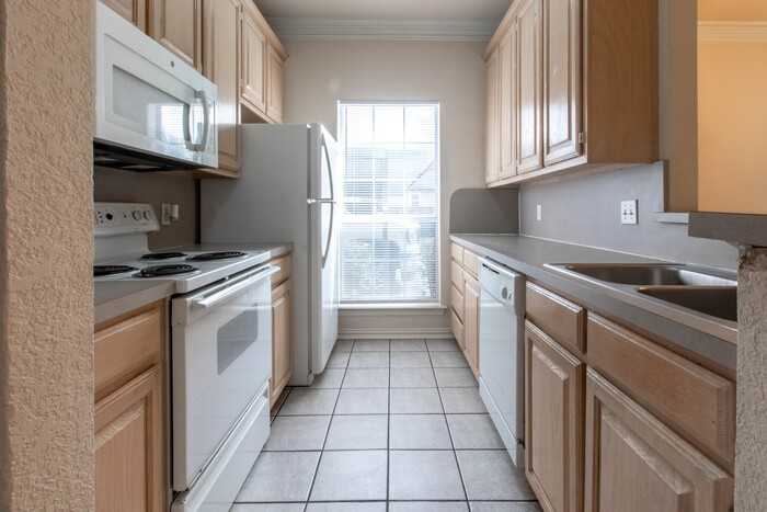 501 Withers St #4 - Photo 7 of 15