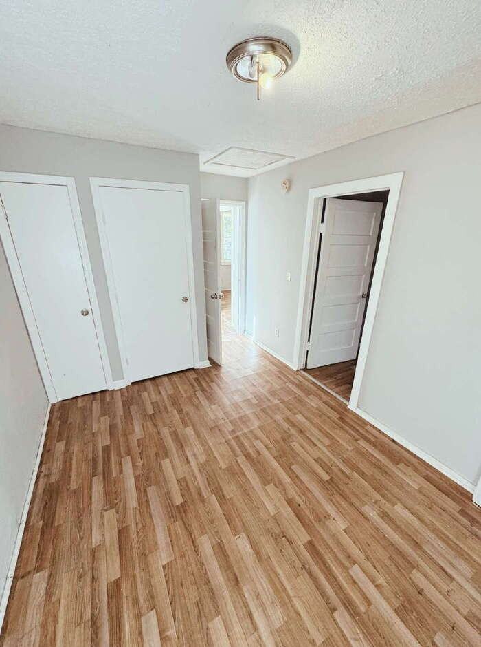 743 Bright St - Photo 4 of 10