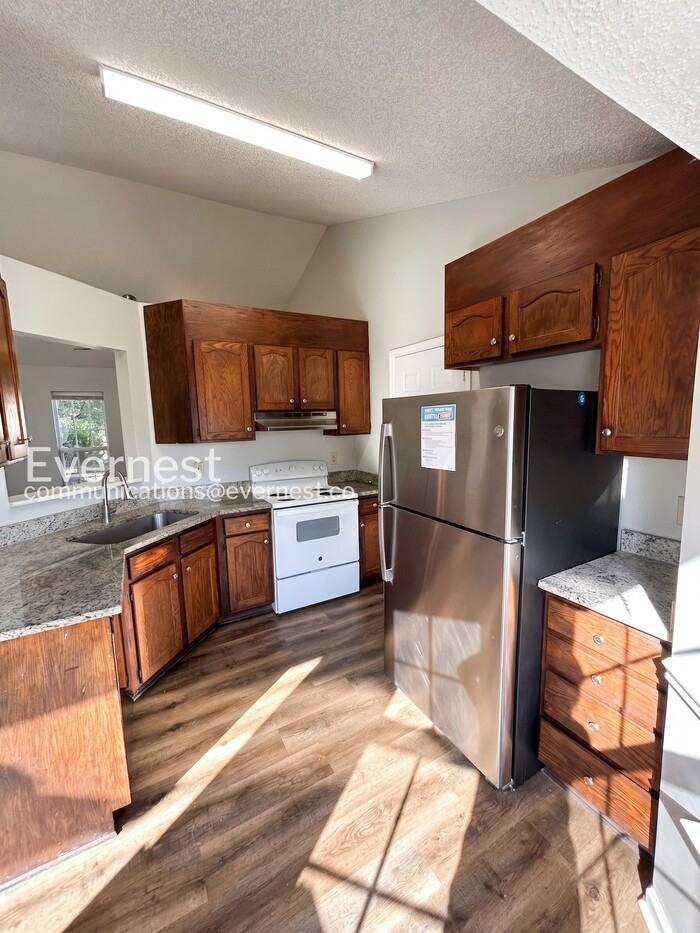 4588 Lands End Ct Sw - Photo 4 of 23