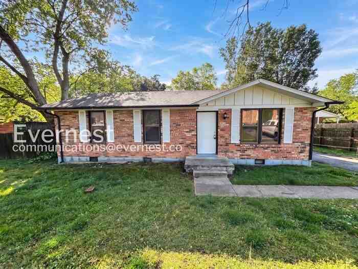 212 New Shackle Island Rd - Photo 2 of 22