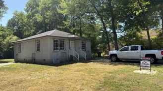 615 Taylor Dr - Photo 1 of 1