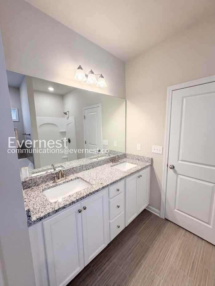 133 Culver St - Photo 7 of 27