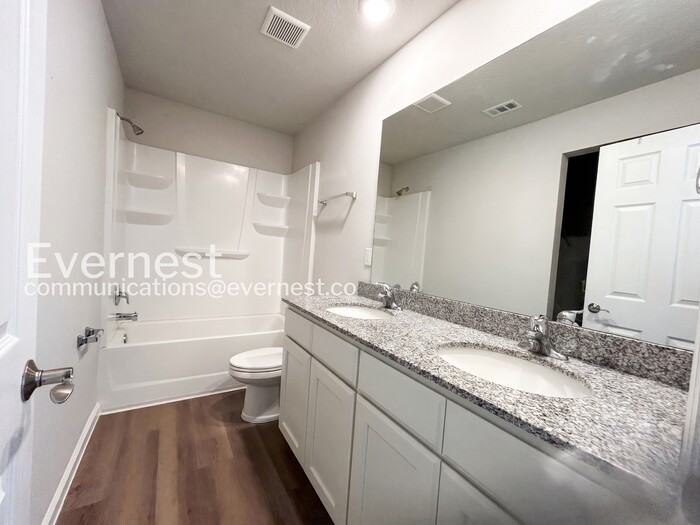 17 Riverside Ln - Photo 5 of 24