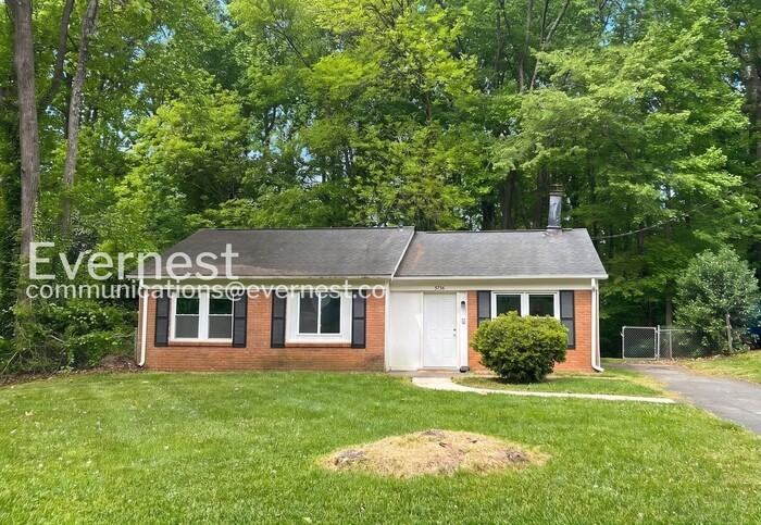 5736 Lawnmeadow Dr - Photo 2 of 21