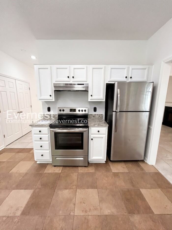 3312 Northbrook Dr - Photo 5 of 31