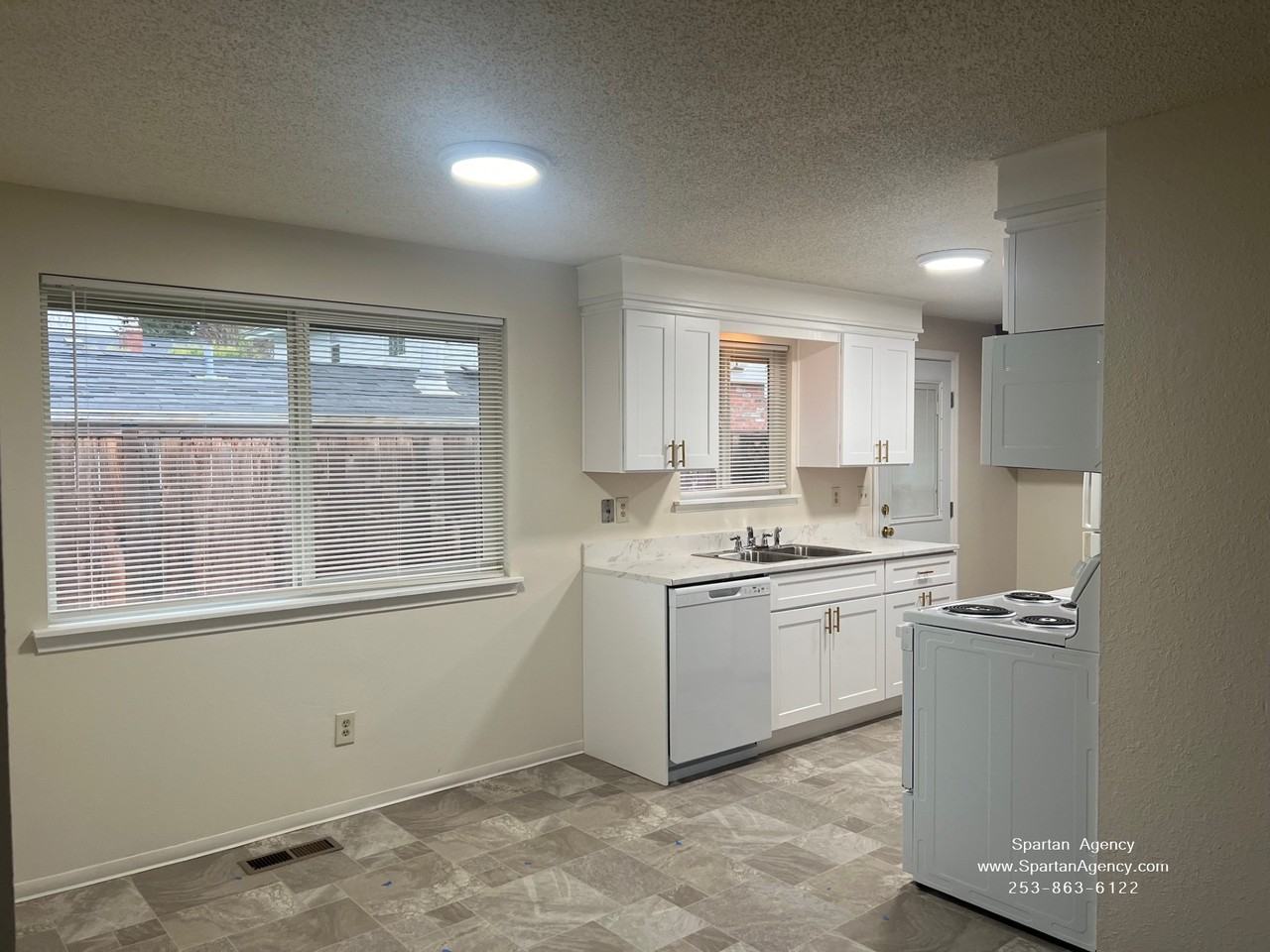 803 9th St Nw #803 - Photo 6 of 14