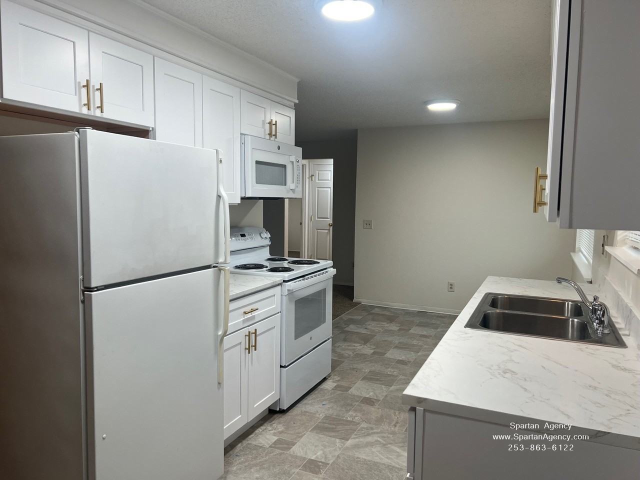 803 9th St Nw #803 - Photo 7 of 14