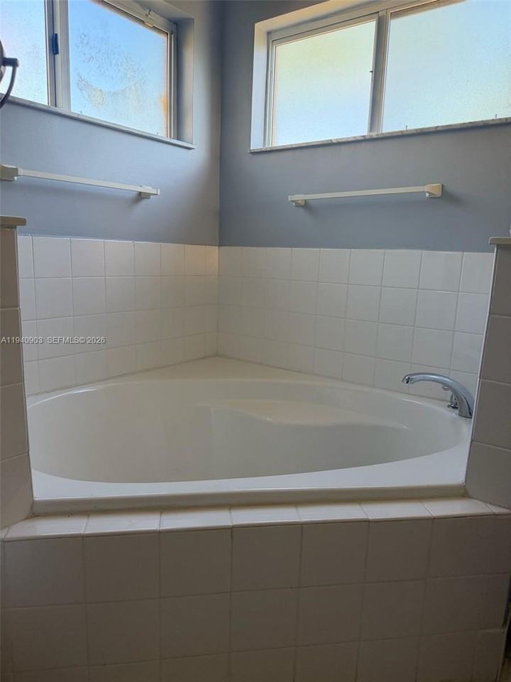 22547 Sw 94th Path #NA - Photo 2 of 18