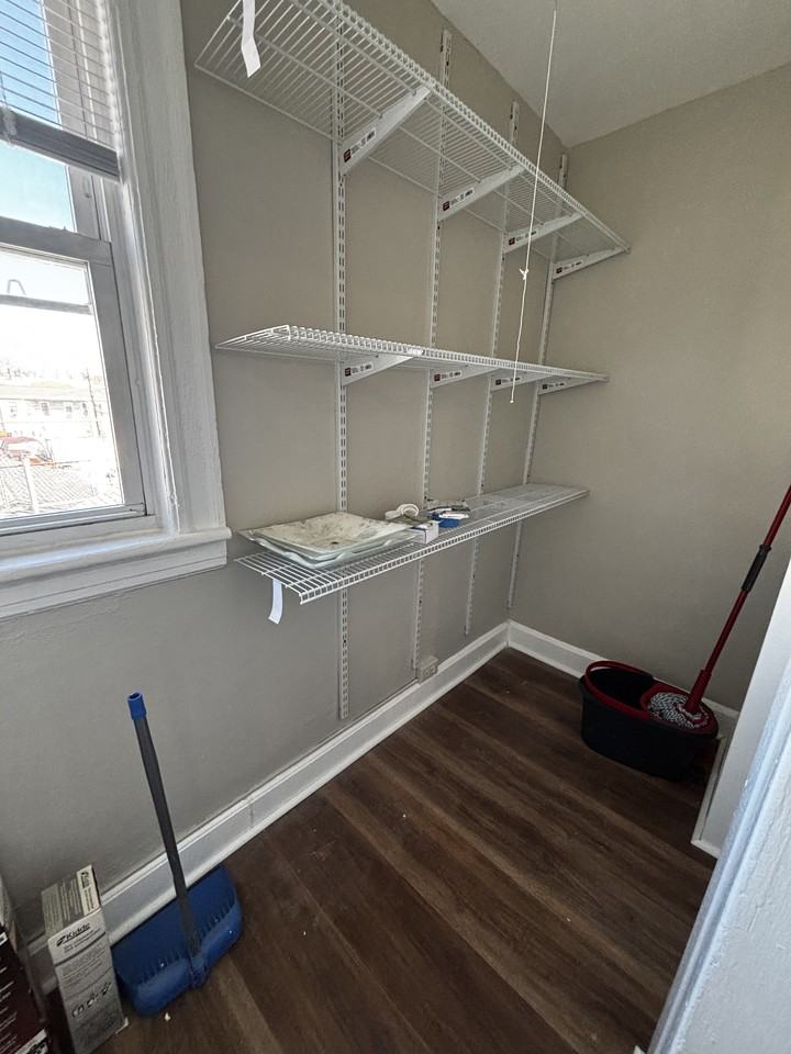 203 Lawrence Pl #2 - Photo 6 of 10