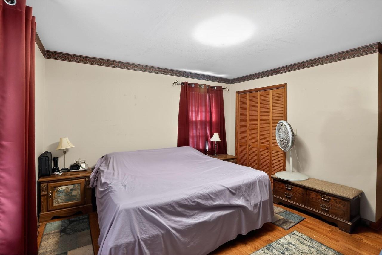 1035 W End St #NA - Photo 2 of 11