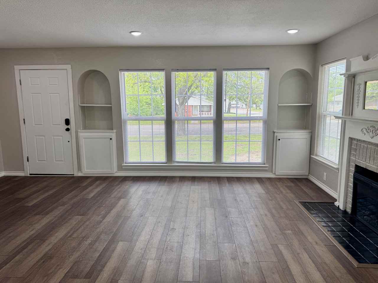 616 N Pacific St #NA - Photo 7 of 9