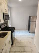 Morris Park Ave #6 - Photo 1 of 1