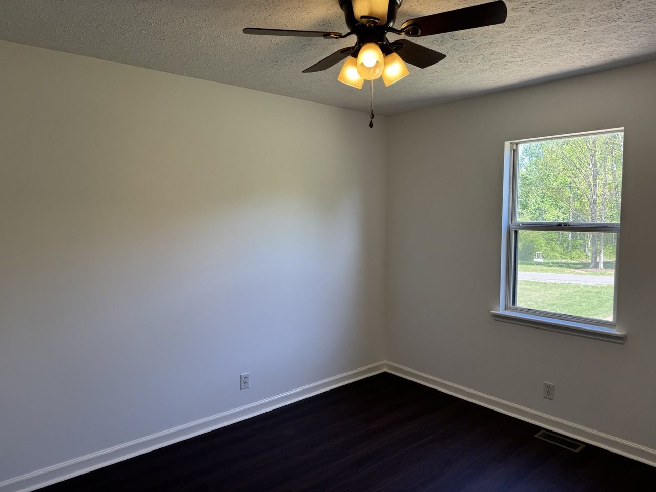 10125 N Twin Springs Rd #NA - Photo 4 of 28