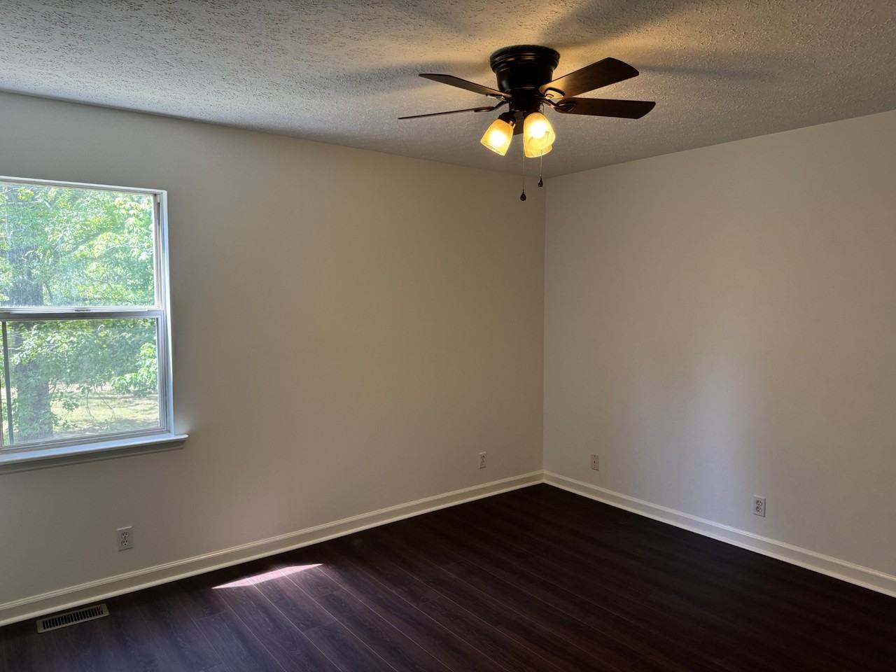 10125 N Twin Springs Rd #NA - Photo 6 of 28