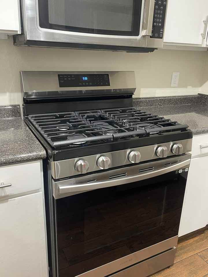 6603 Nw Denver Ave #A - Photo 2 of 20