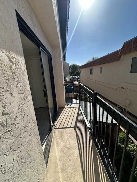 3330 Harding St #J - Photo 5 of 16