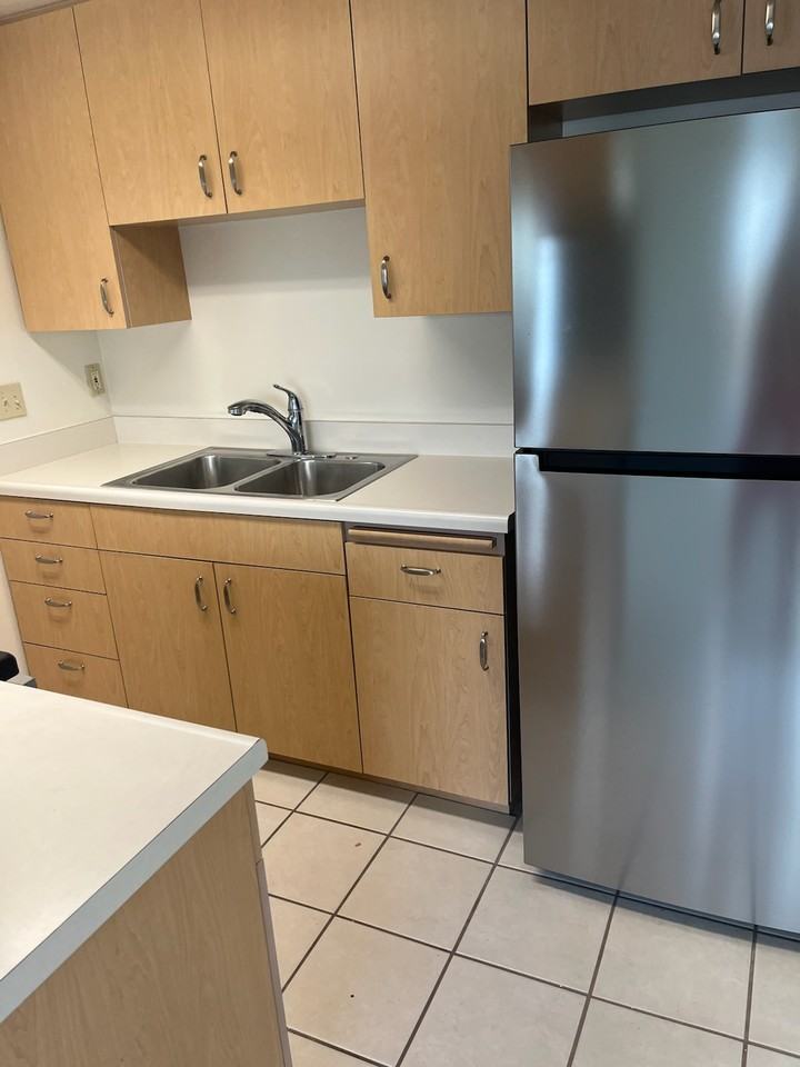 3316 Harding St #7 - Photo 5 of 10