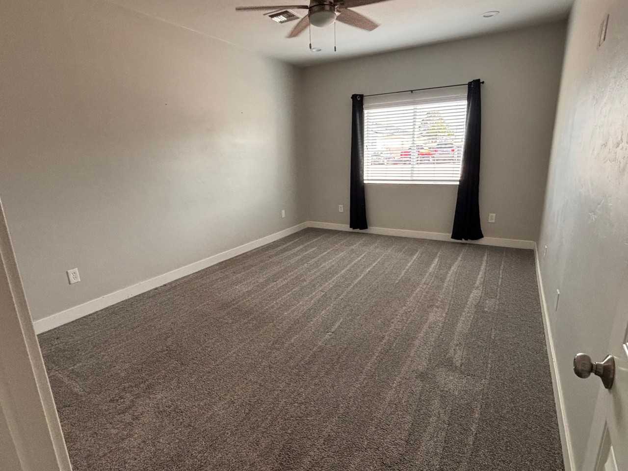 526 Heritage Cir #NA - Photo 5 of 19