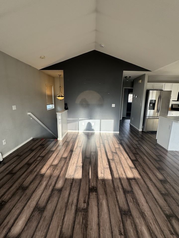 1674 Woodroe Ln #14 - Photo 4 of 18