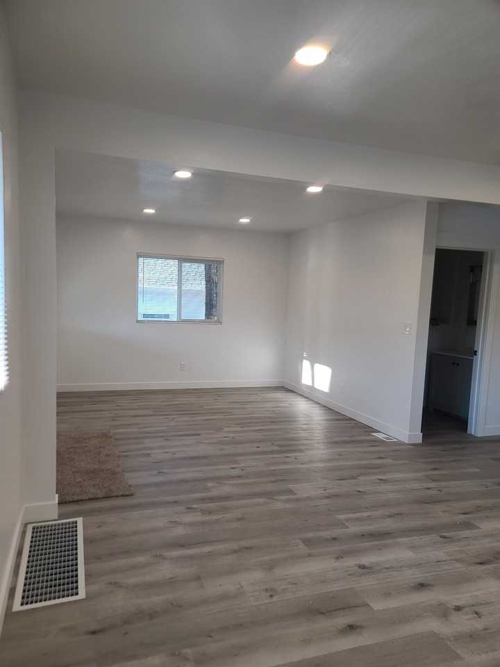 974 Grant Ave #NA - Photo 3 of 7