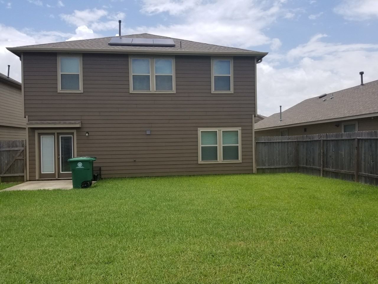 1915 Howth Ave #NA - Photo 4 of 31