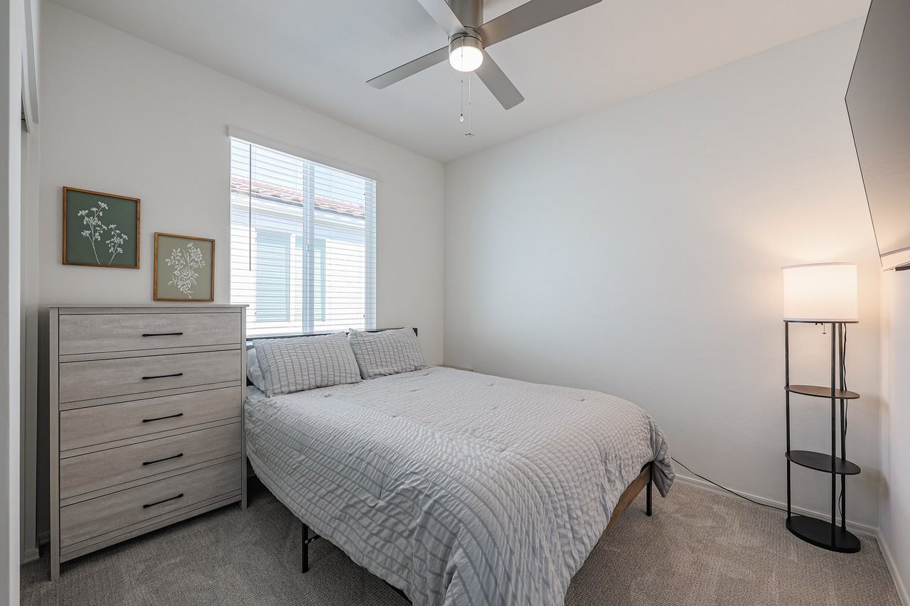 17975 W Cielo Grande Ave #NA - Photo 5 of 9