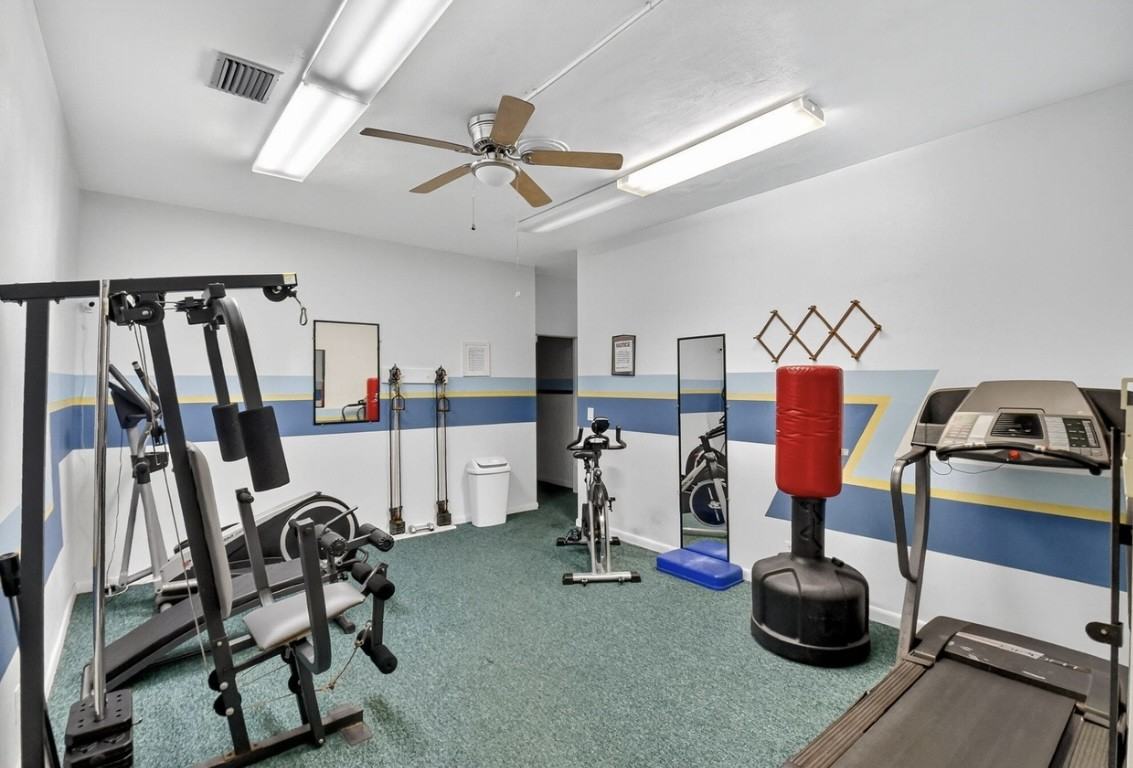 311 Ne 17th Ave #204 - Photo 6 of 23