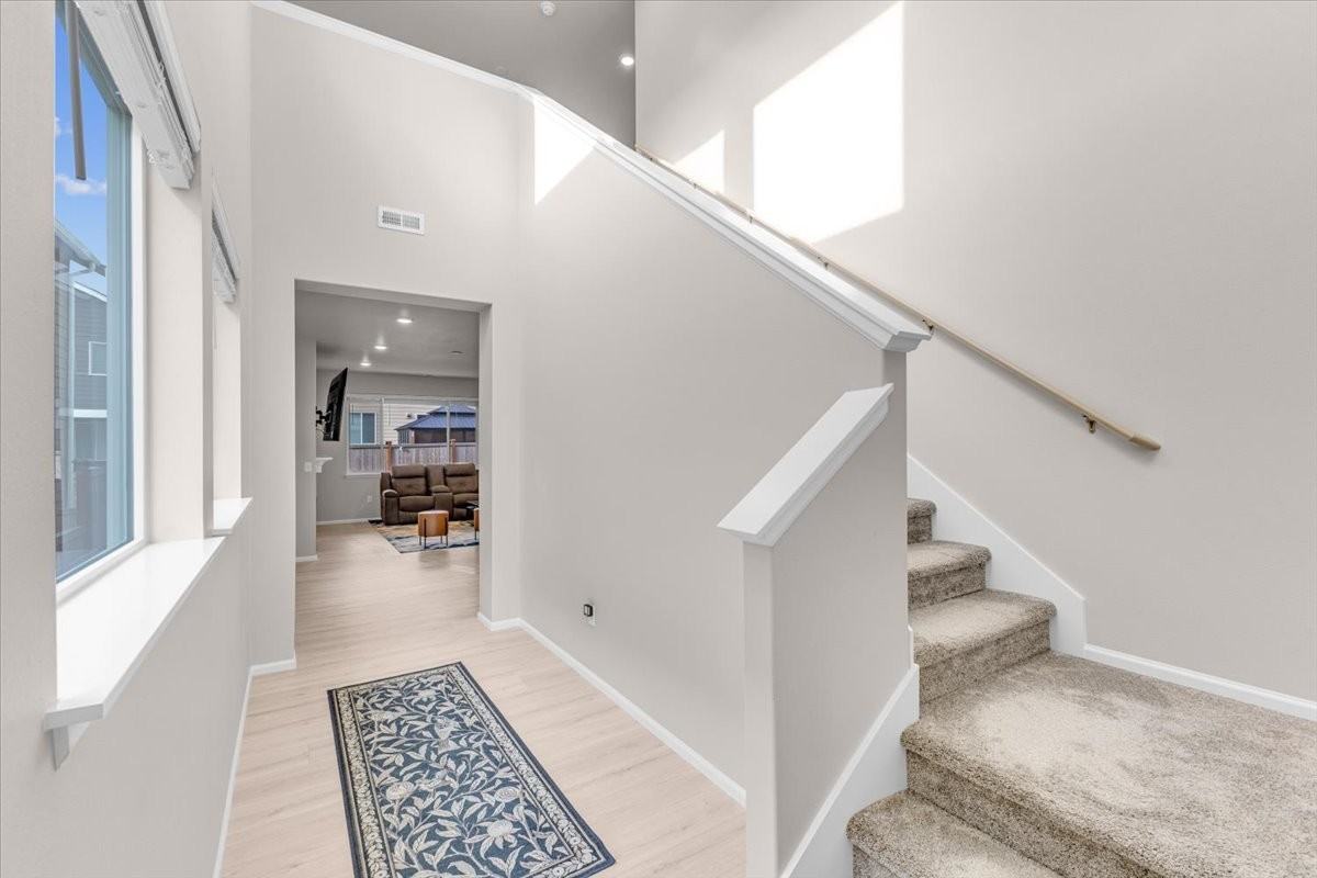 1521 10th Pl #NA - Photo 3 of 37