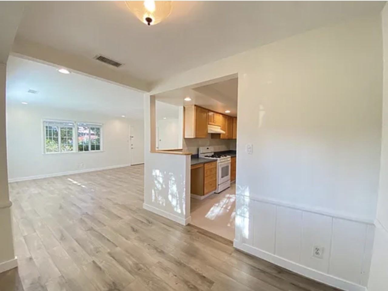 14870 Albers St #NA - Photo 5 of 13