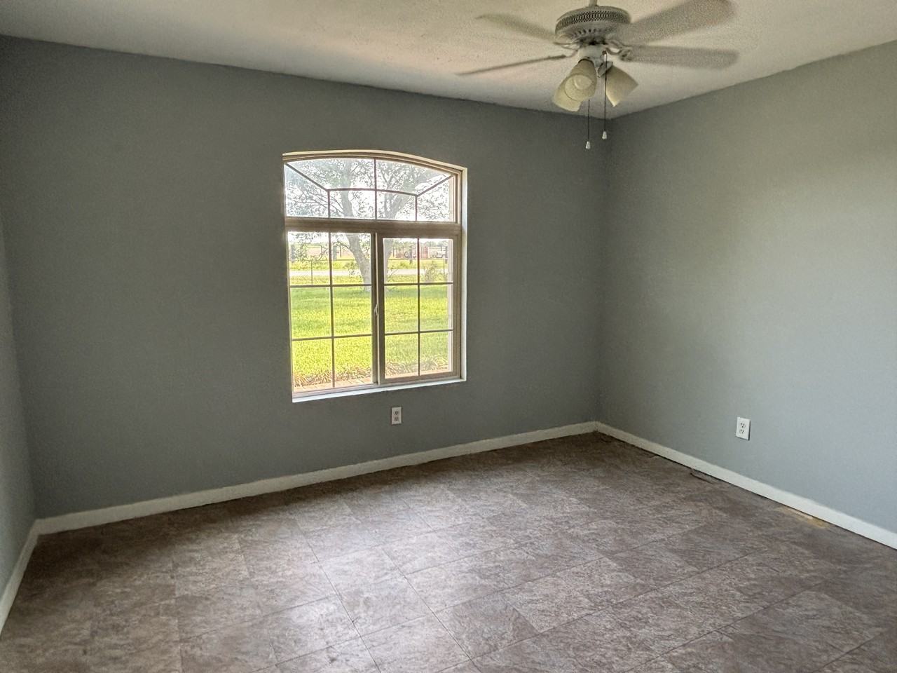 3782 E Mile 12 N #NA - Photo 6 of 8