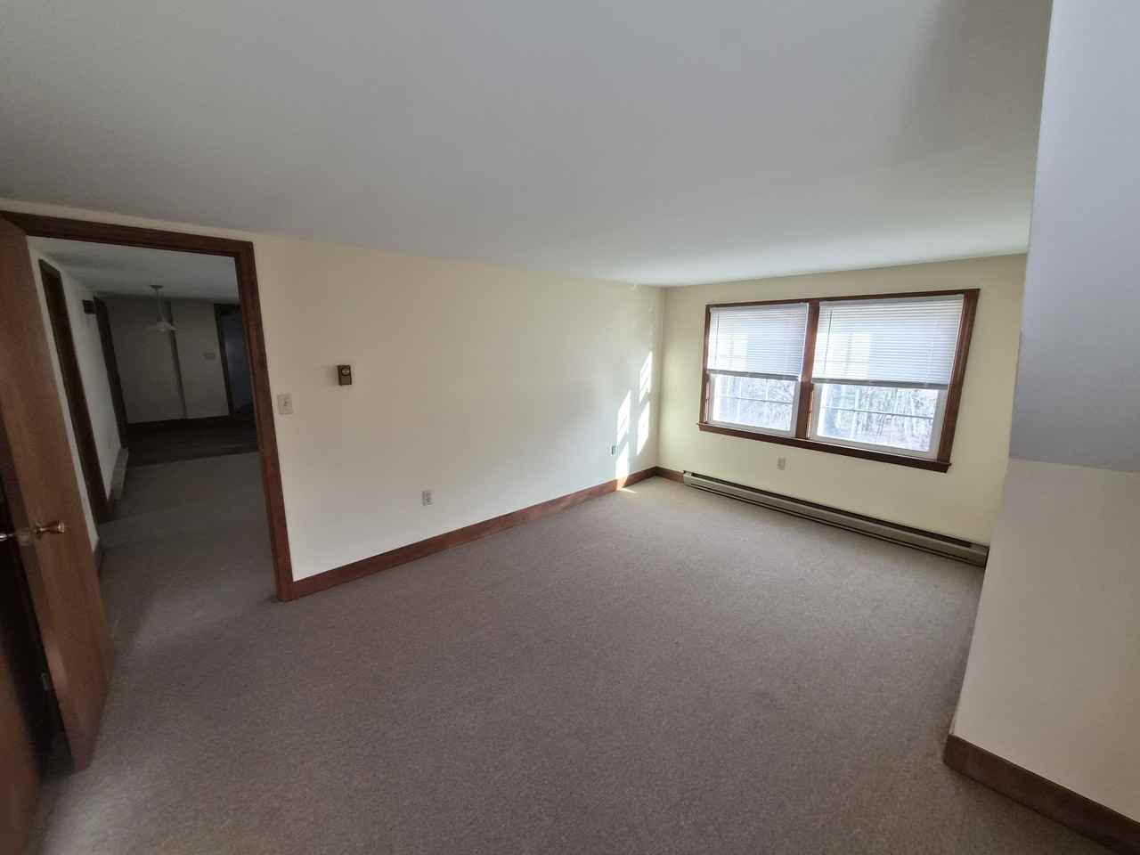 212 W Main St #NA - Photo 4 of 6