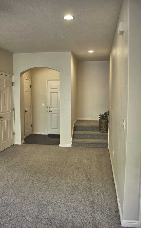 1145 Canyon Meadow Dr #10 - Photo 2 of 31