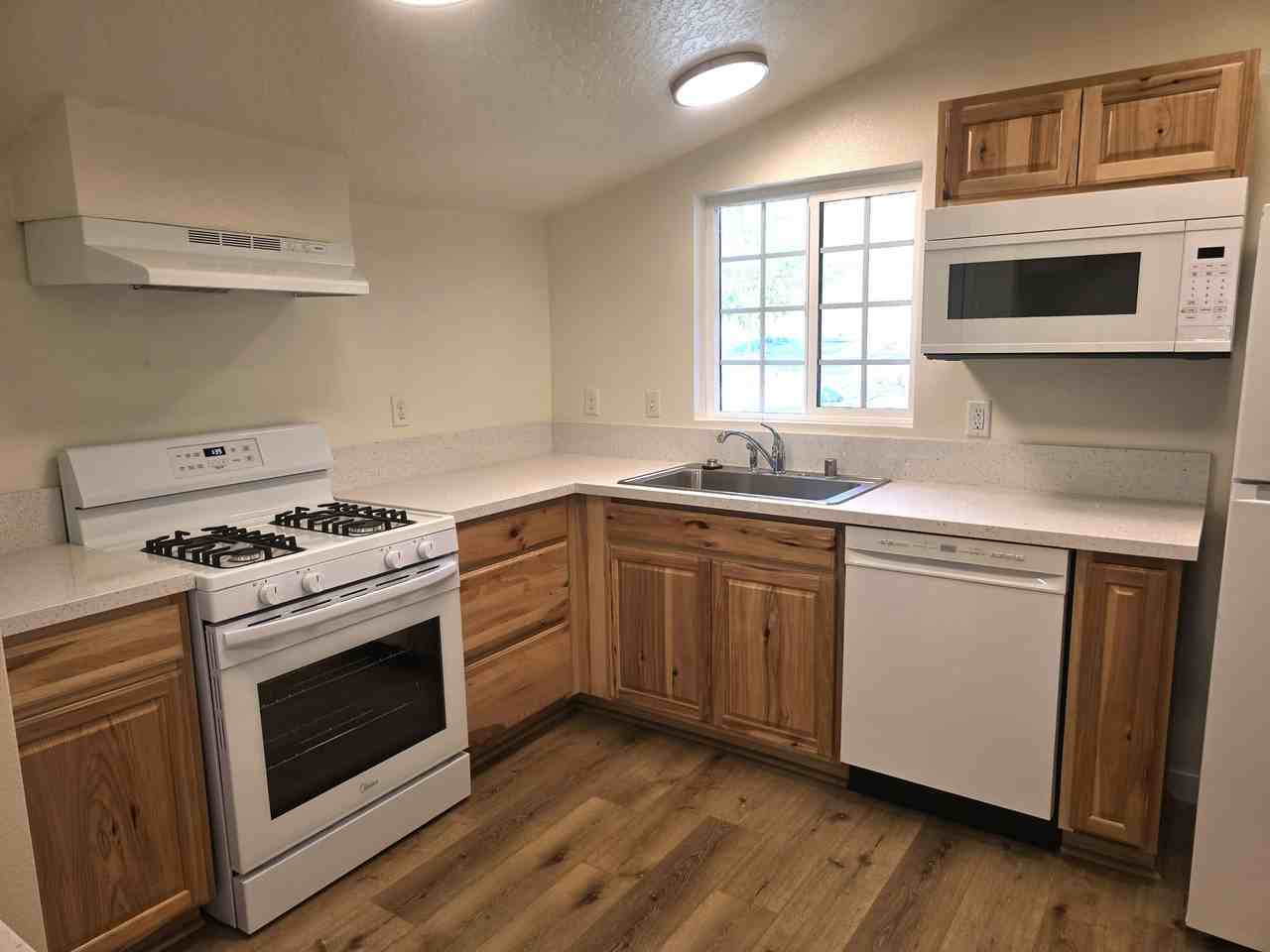 10 Kemper Campbell Ranch St - Photo 5 of 11