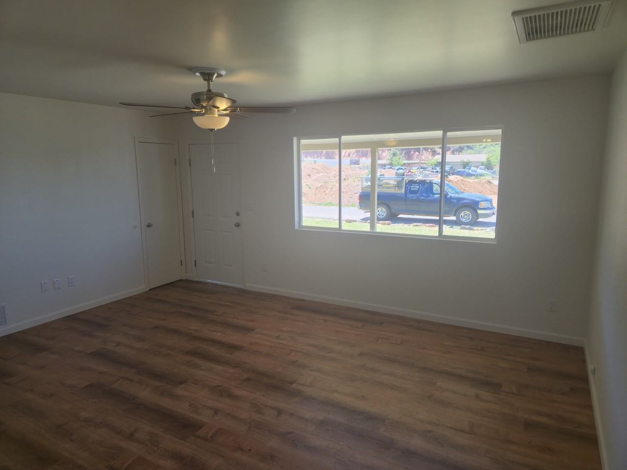 1015 S Goodfellow Rd #NA - Photo 5 of 19