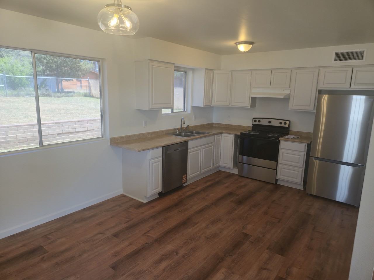 1015 S Goodfellow Rd #NA - Photo 6 of 19