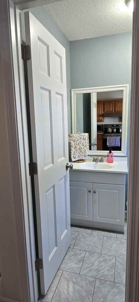 1655 N Colony Rd #19 - Photo 5 of 22