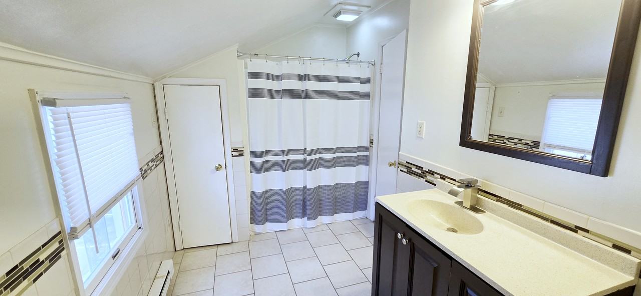 537 Goepp Cir #B - Photo 7 of 20